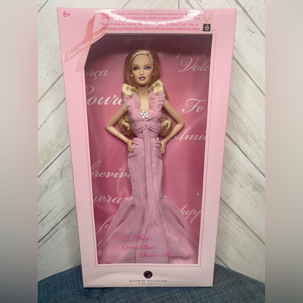 Barbie Pink Label Doll - Ruban Rose Edition